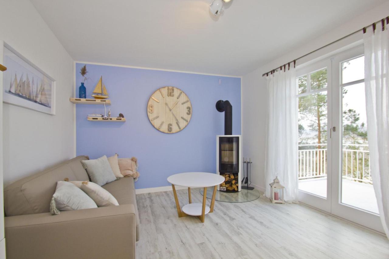 Moderne Ferienwohnung Mit Balkon, Meerblick - Ferienresidenz Zwei Boddenfewo 1-3 Lietzow Eksteriør bilde